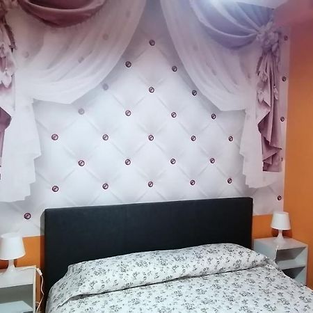 Celine Bed & Breakfast Genoa Exterior photo